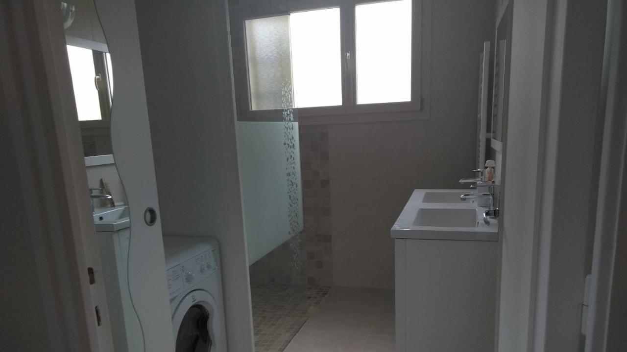 Grande Maison De Plain Pied Avec Jardin Arbore. Champignelles Bagian luar foto